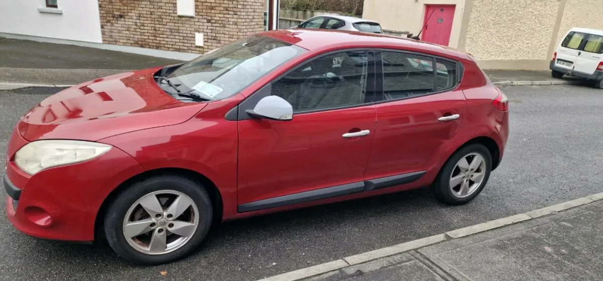 Car renault megan - Image 3