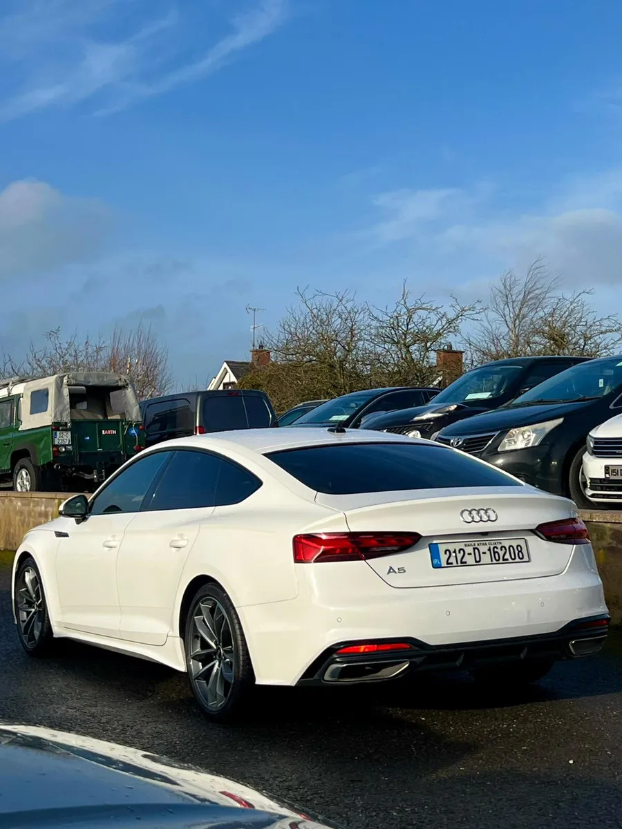 Audi A5 2021 Sline - Image 4