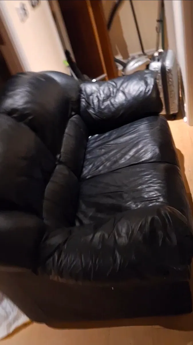 Black 2 seater sofa - Image 3