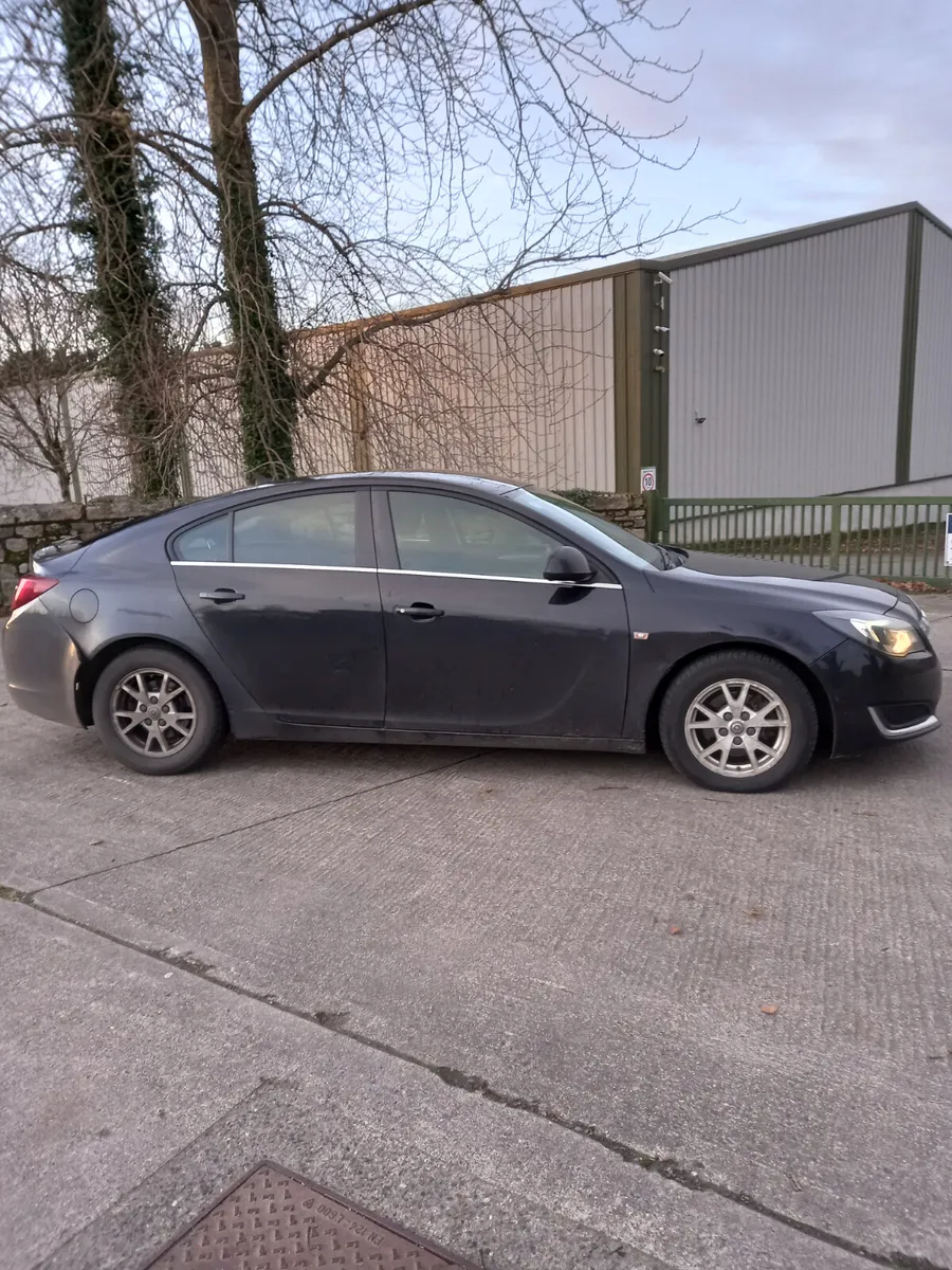 2014 Opel Insignia 2L Diesel - Image 1