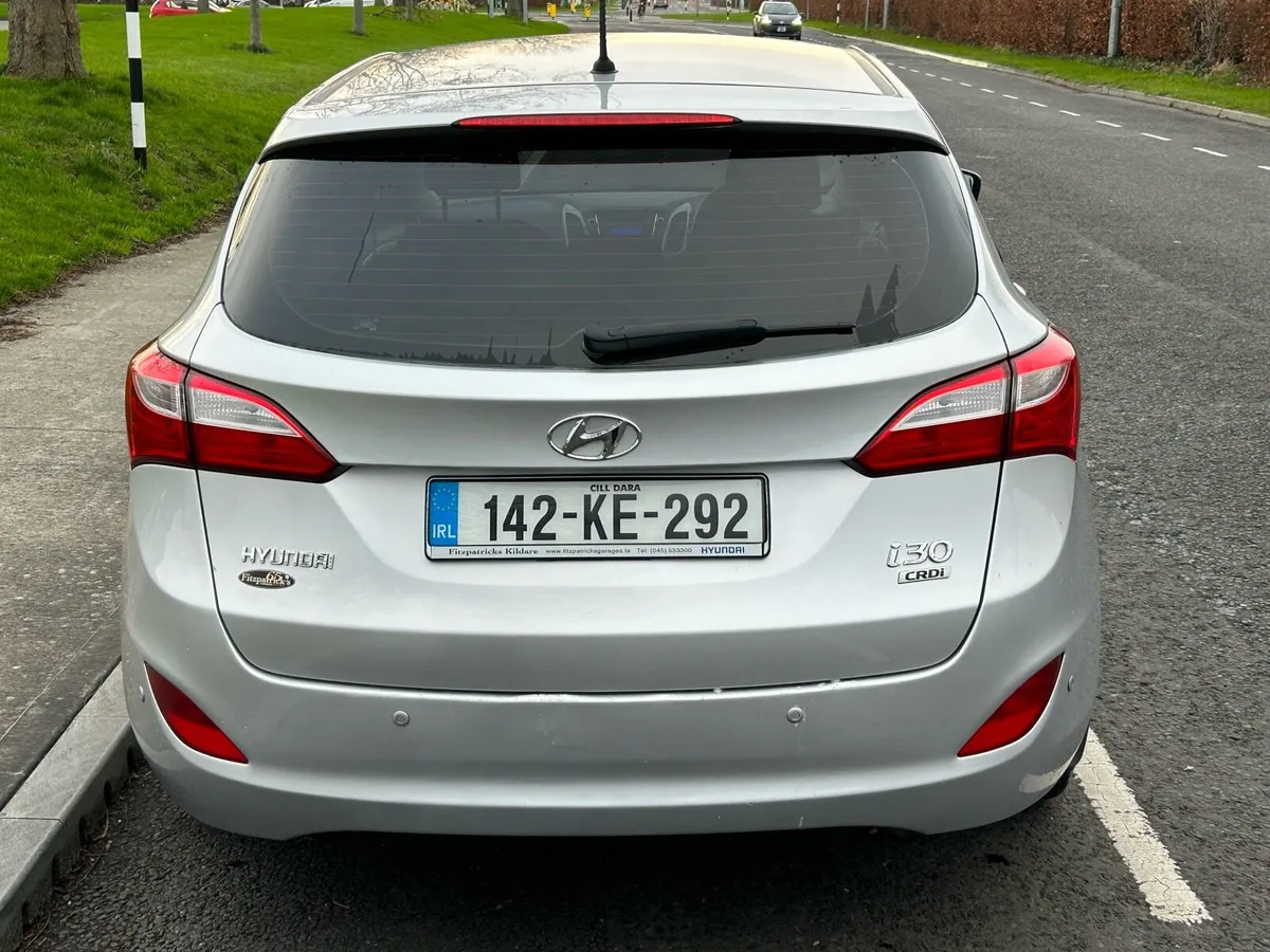 142 HYUNDAI I30 TOURER DELUXE 5DR NCT 11/26 TAX8/2 - Image 4