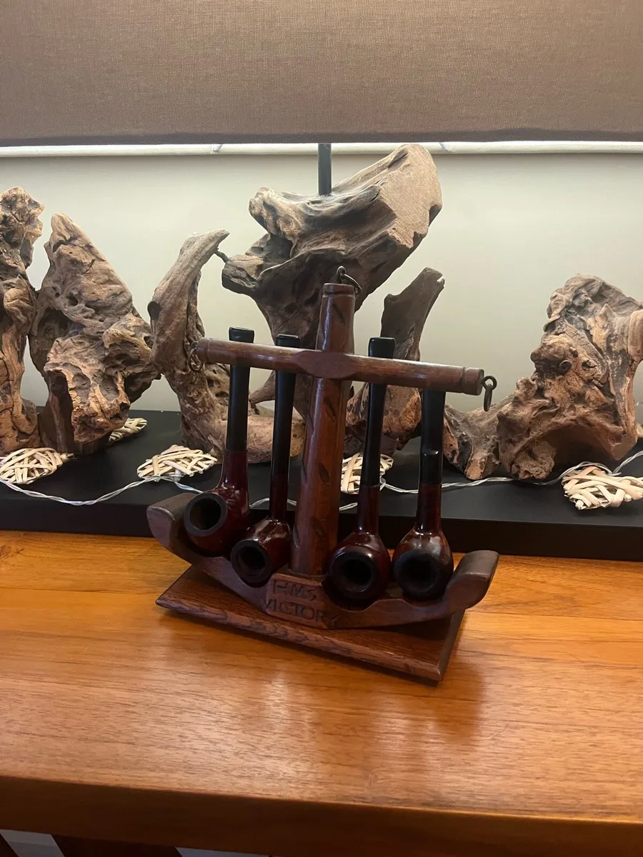 1920s Tallent London HMS Victory Pipe Holder - Image 1