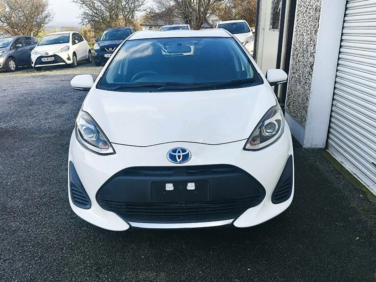 2020 Toyota Aqua Hybrid Automatic - Image 3