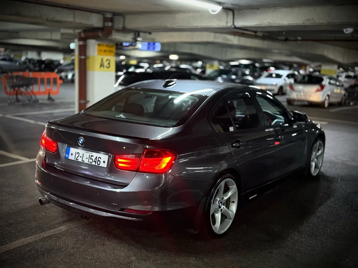 BMW f30 318D - Image 4