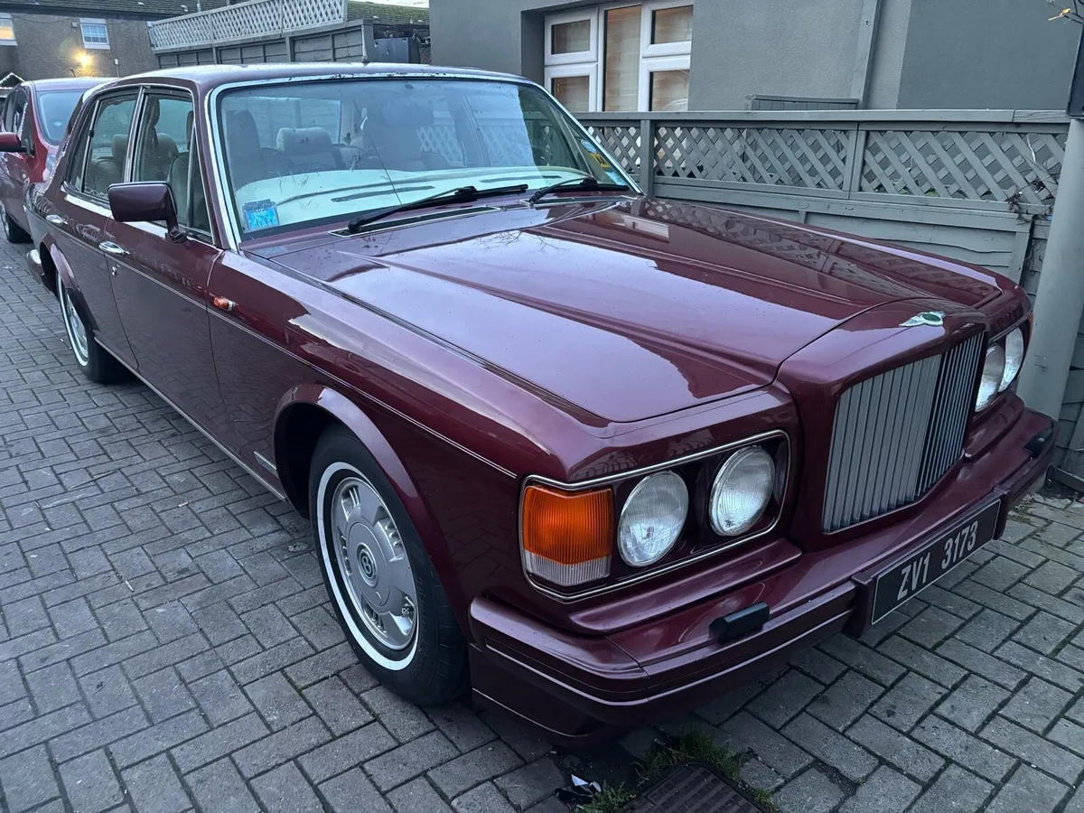 Bentley - Image 1