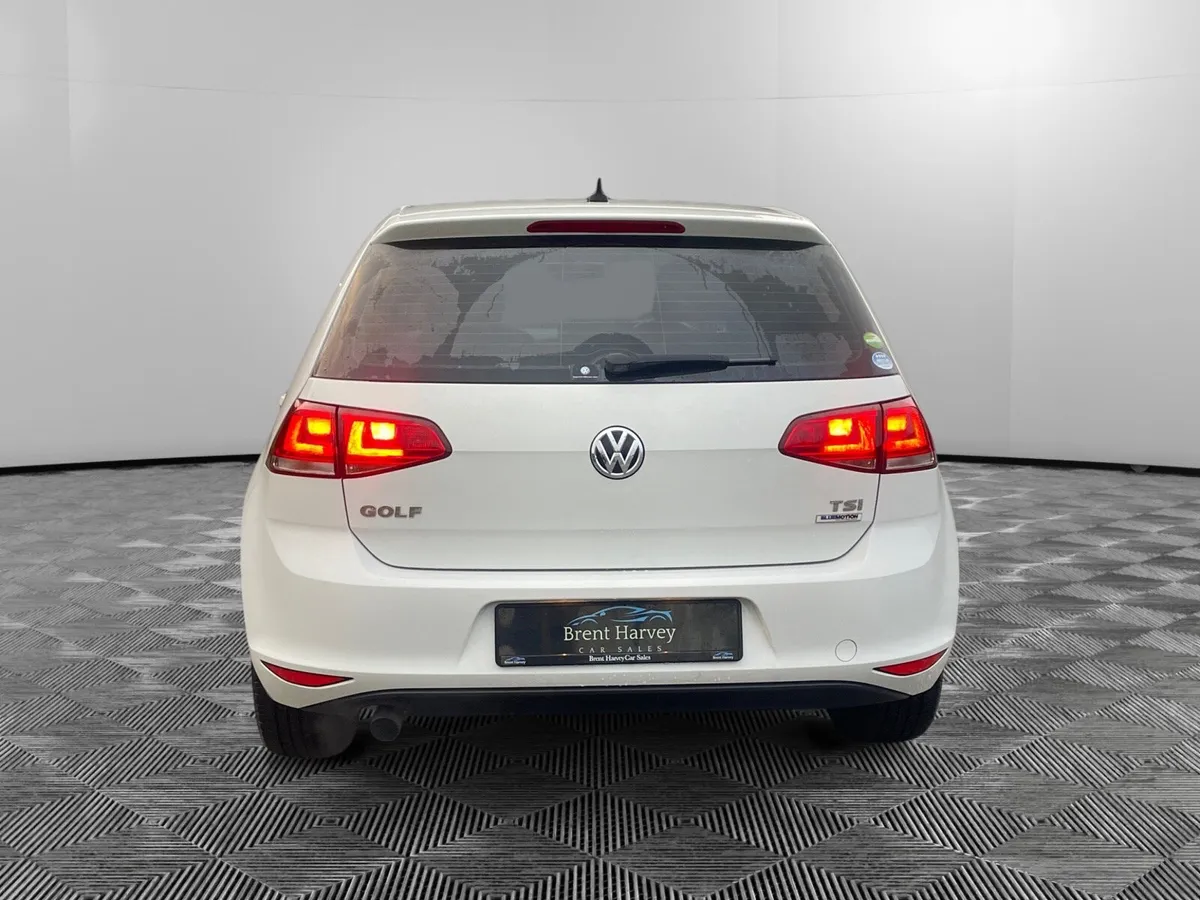 VW GOLF-2015 COMFORTLINE DSG - Image 4