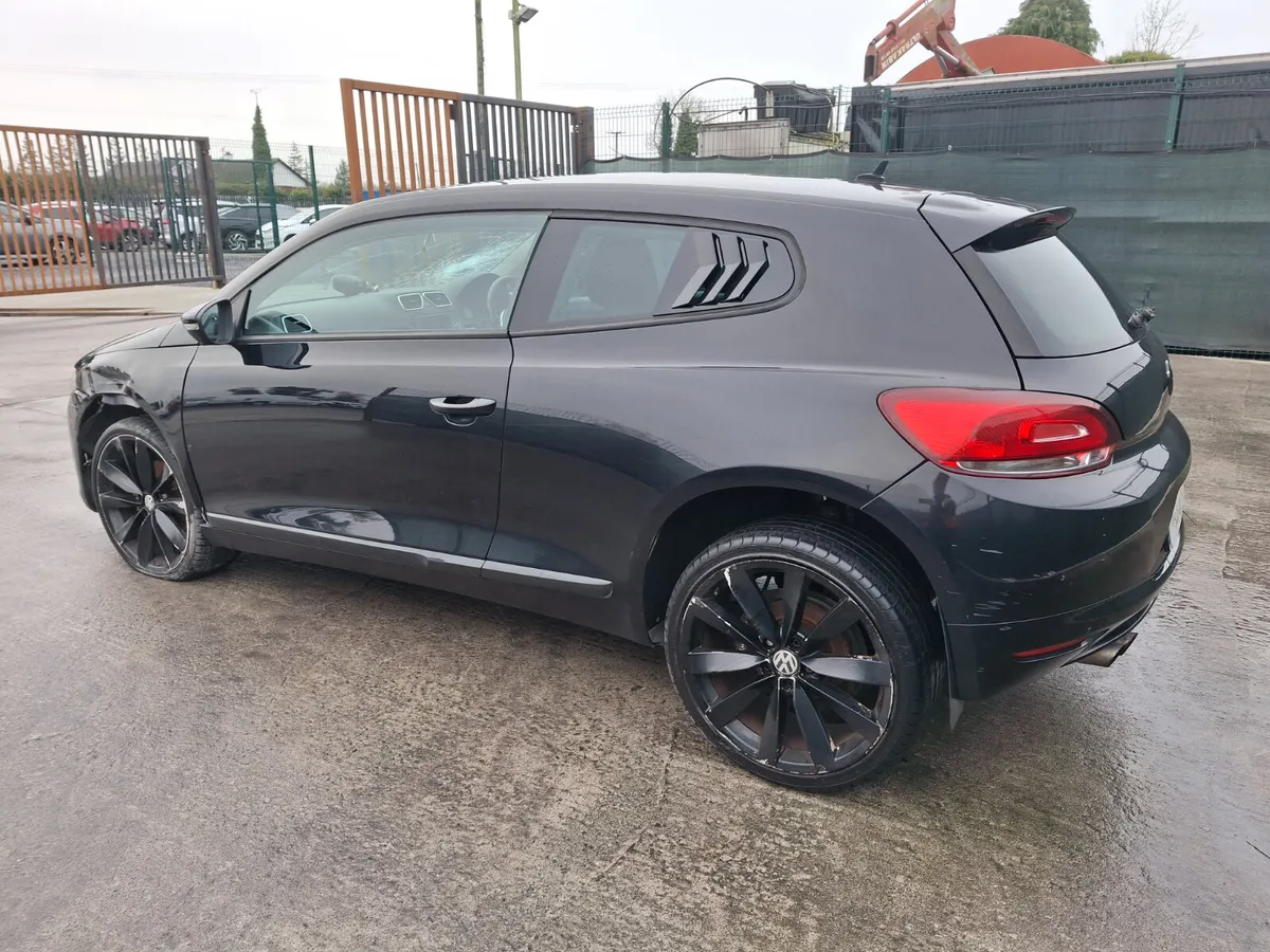 2010 Volkswagen Scirocco  2.0 Tdi  Gt - Image 4