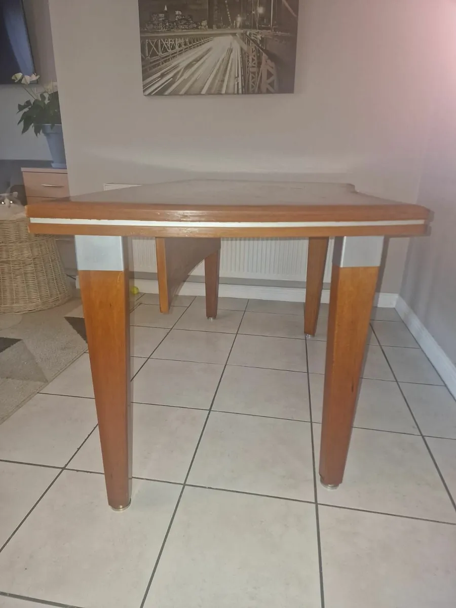 Office desk - Image 2