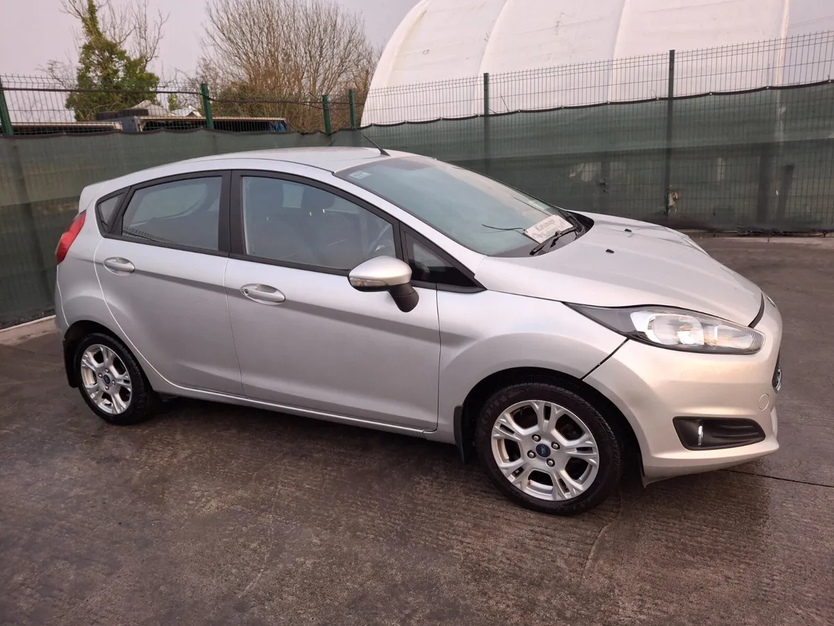162 Ford Fiesta    Automatic - Image 1