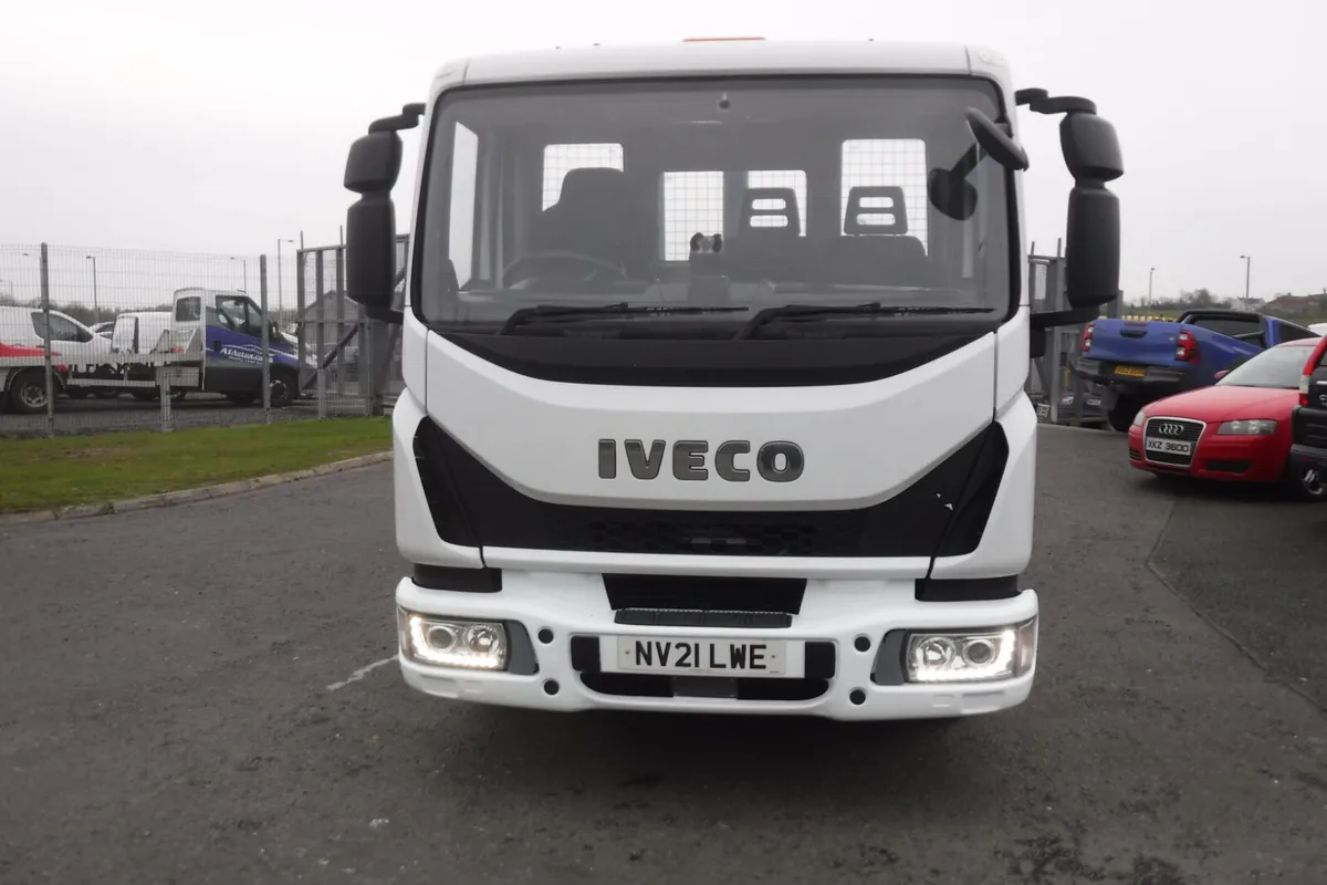 Iveco 75-160 D.D.S Tipper 7500kg gross, tool box. - Image 3