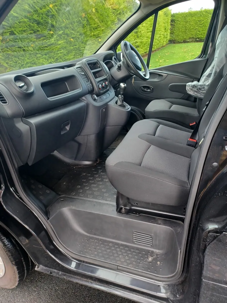 Renault Trafic 2021 - Image 4