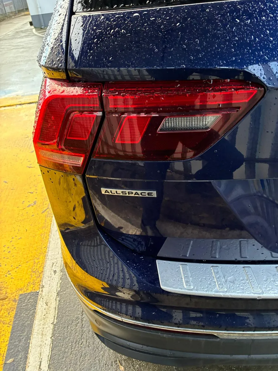 221 Volkswagen Tiguan ALLSPACE 2.0 TDI - Image 3