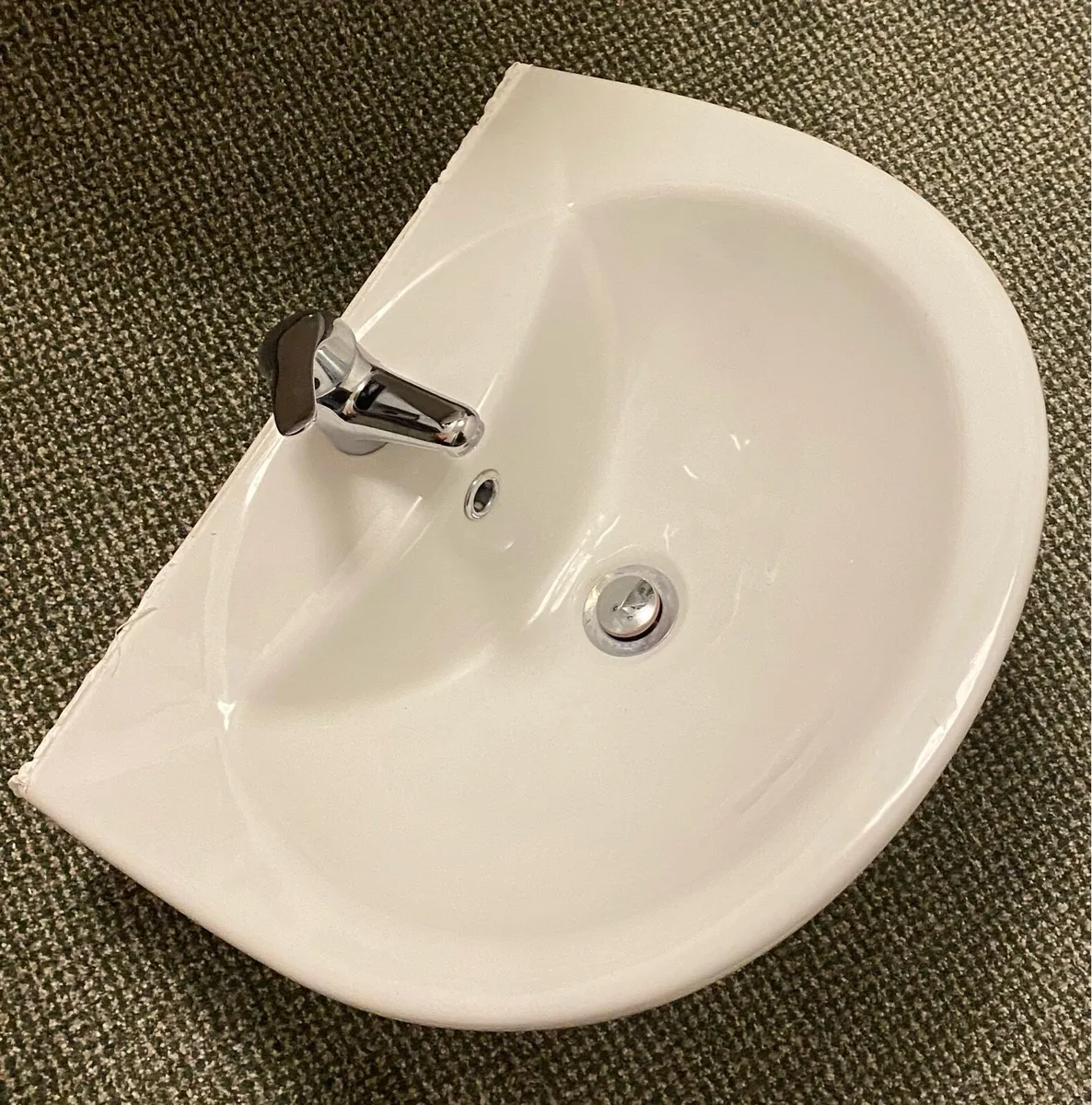 Two Bathroom Sinks - Almost New - Image 3