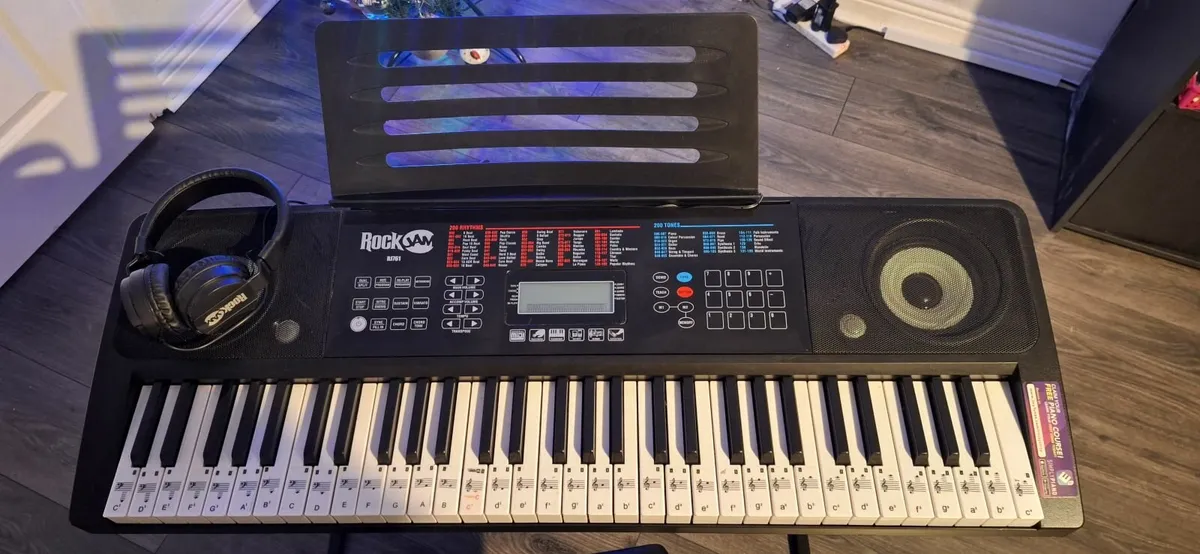 Keyboard Piano - Image 1