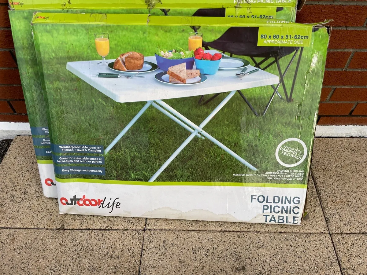 2 foldable picnic tables - Image 2