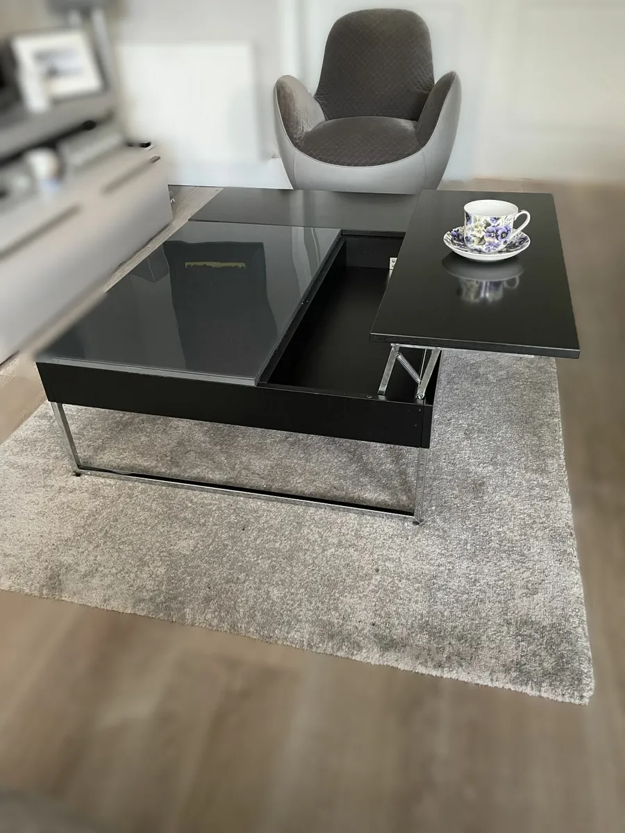 BoConcept Black Coffee table with storage - Image 1
