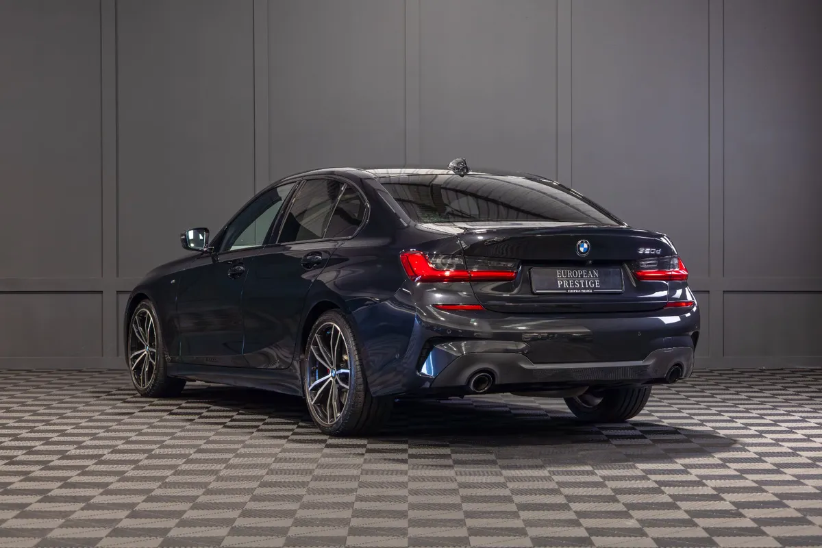 2021 BMW 3-Series 320d M-Sport - Image 4