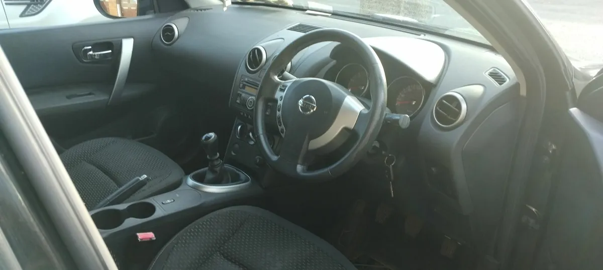 Nissan Qashqai 15 months test(2,27)tax june - Image 2