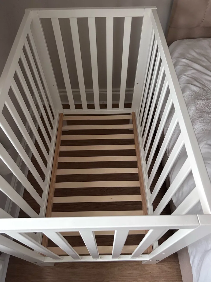 Mamas and Papa Petite Cot - Image 3