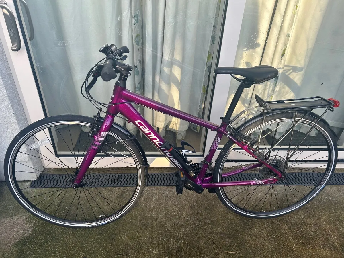 Cannondale  Hybrid ladies bicycle - Image 1