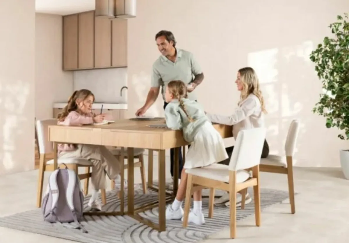 Transformer Table to Desk, free delivery in Donega - Image 3