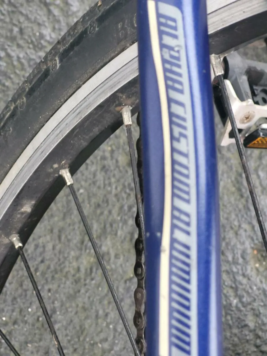 LADIES ALLUMINIUM TREK HYBRID.2ND HAND - Image 3