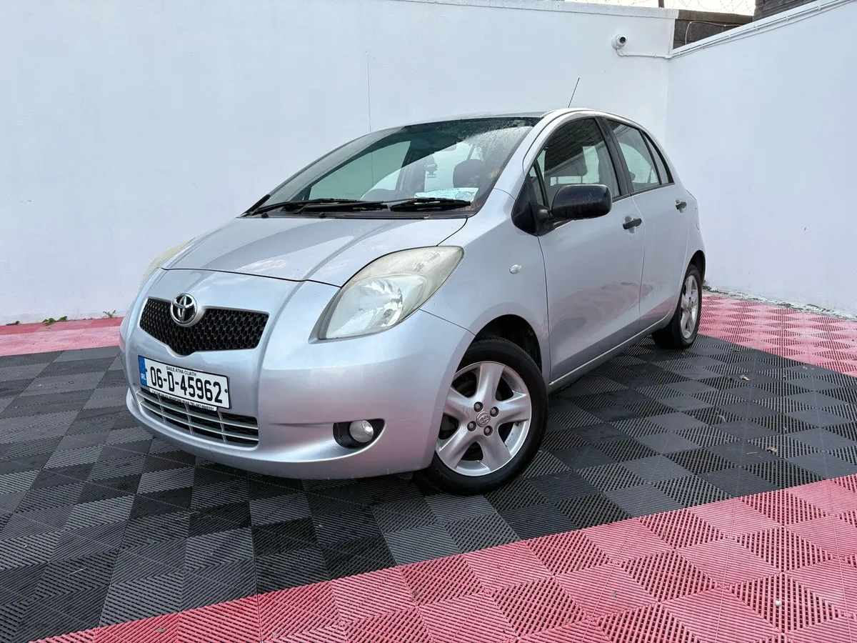 06 Toyota Yaris 1.0 new Nct - Image 1