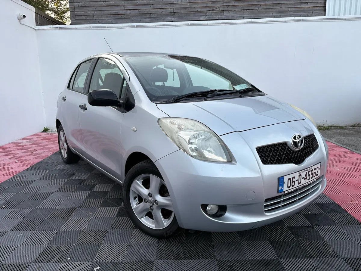 06 Toyota Yaris 1.0 new Nct - Image 2