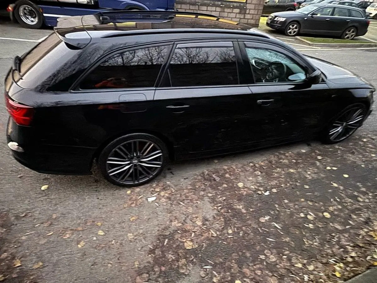 2015 Audi A6 Estate Black Edition - Image 4