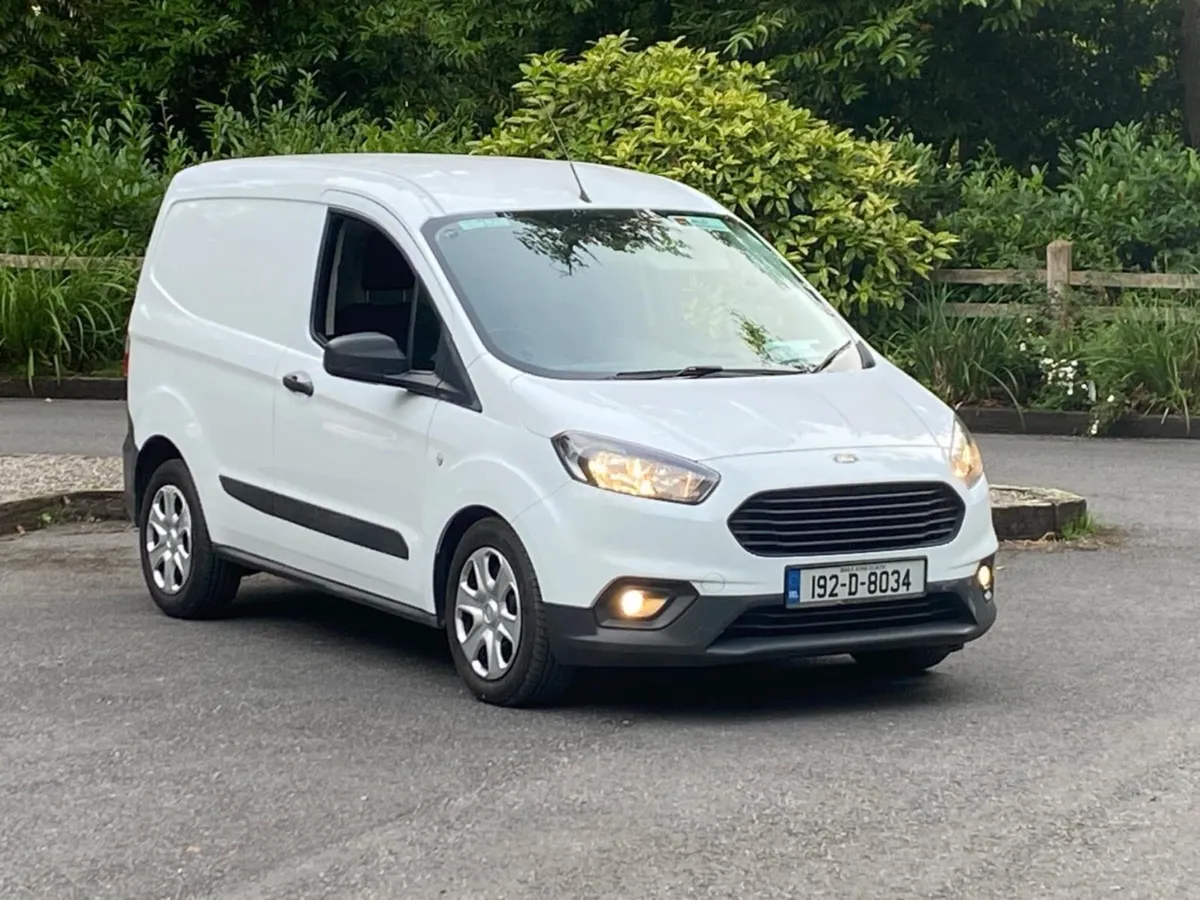 Ford transit courier - Image 2