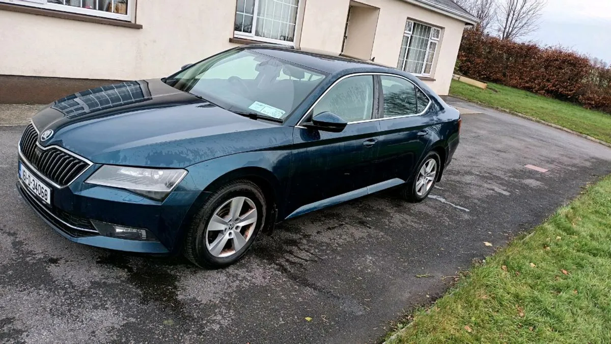 Skoda Superb Ambition 2.0 TDI 150 - Image 3