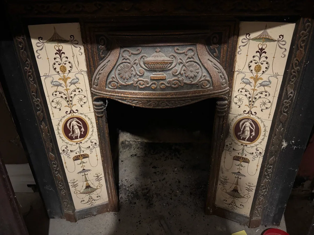 Fire place Mantelpiece  and hearth - Image 4