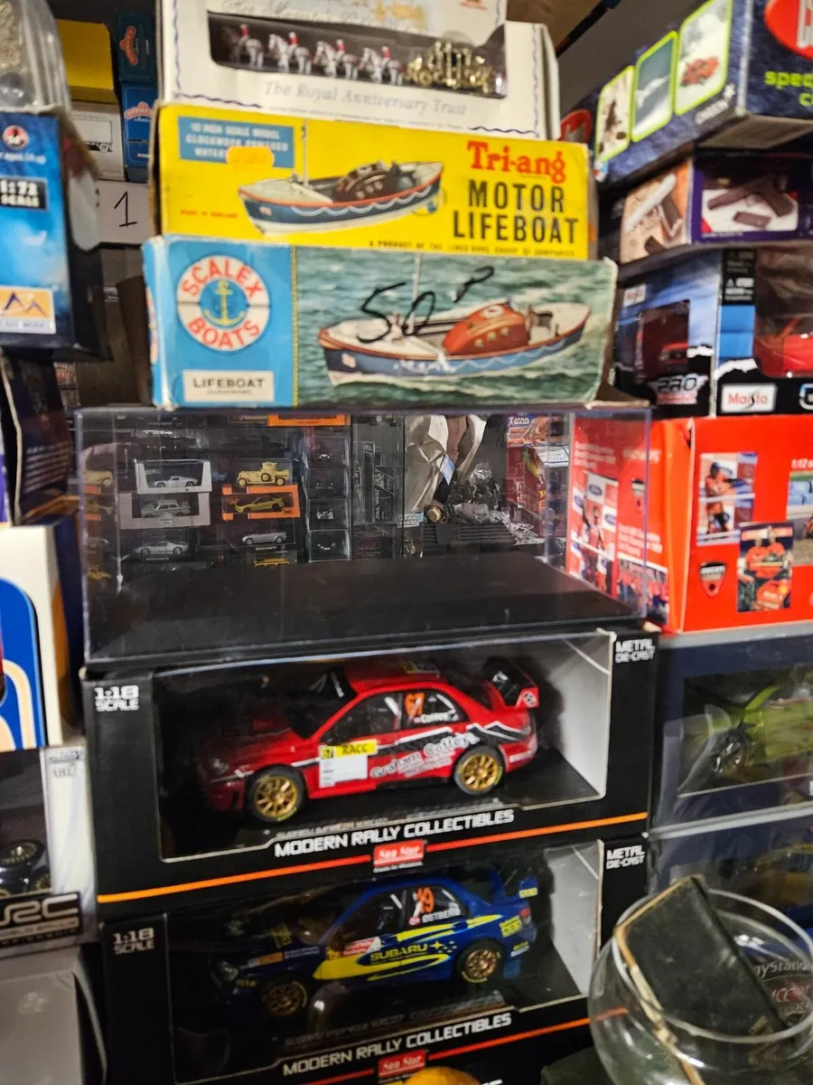 Corgi 1:18 - Image 3