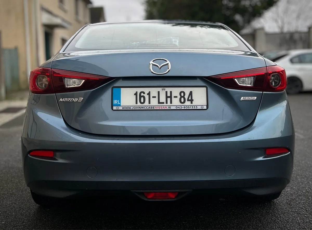 Mazda 3 EXECUTIVE 2016 - Image 4