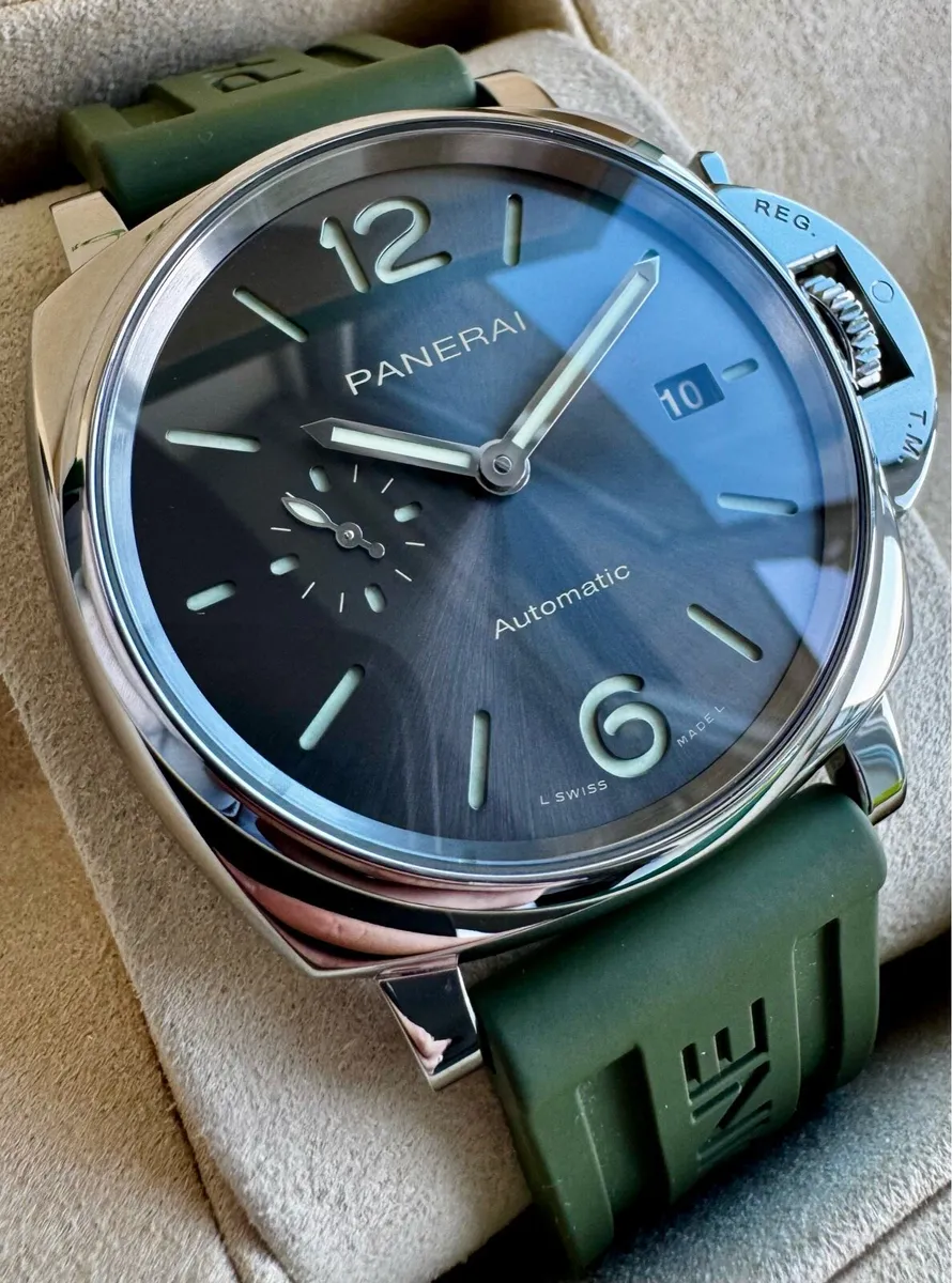 Panerai Luminor Due 42mm - Image 4