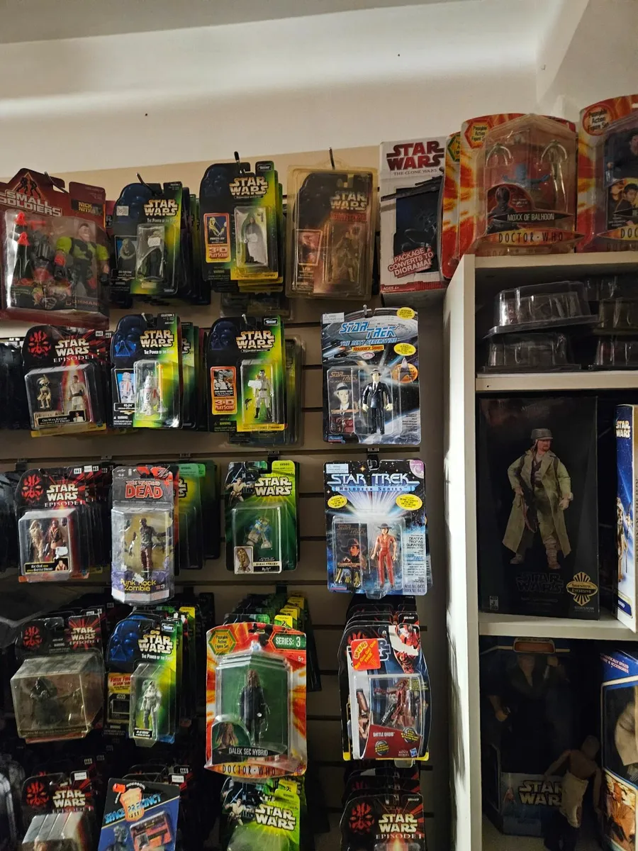 Star Wars Figures - Image 3