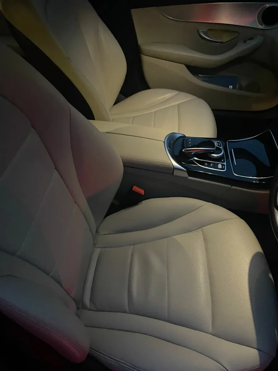 Mercedes-Benz C-Class 2014 - Image 2