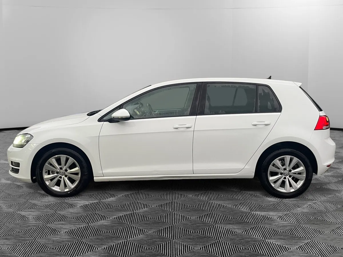 VW GOLF 2016 DSG-COMFORTLINE - Image 1