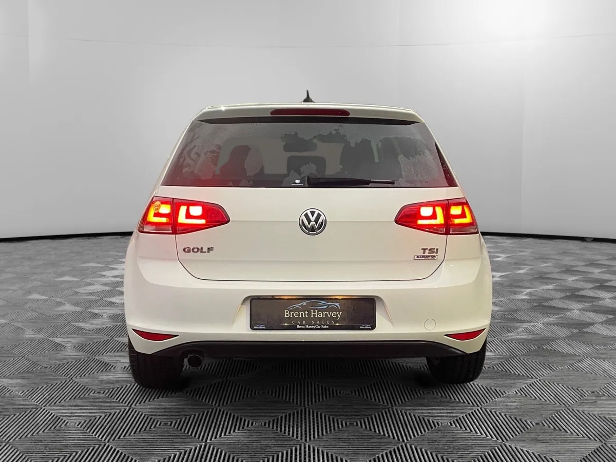 VW GOLF 2016 DSG-COMFORTLINE - Image 4