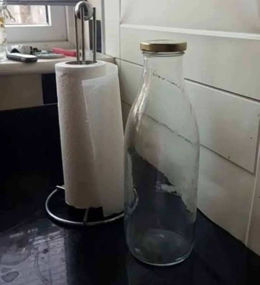 1 litre bottle glass with cap