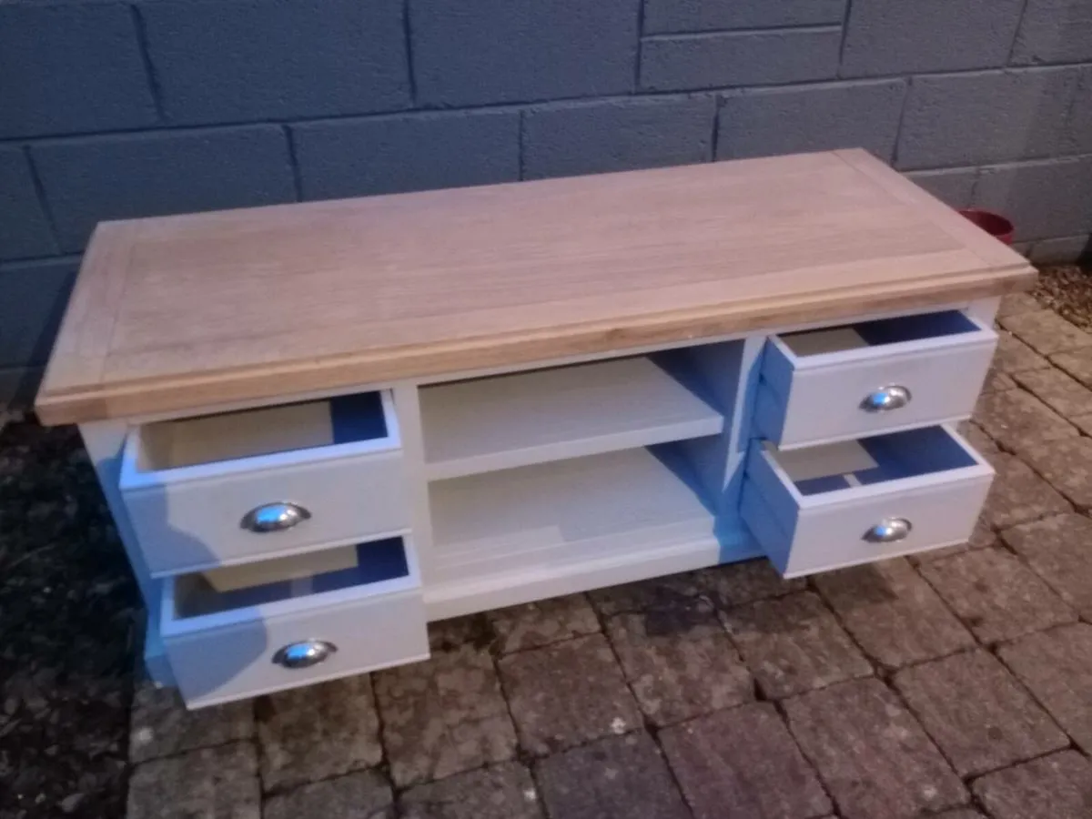 TV cabinet - Image 3