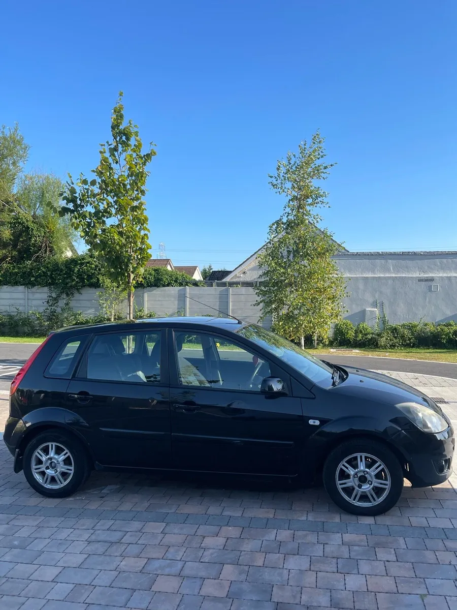 Ford Fiesta 08 NCT 09/26 TAX 02/26 - Image 3