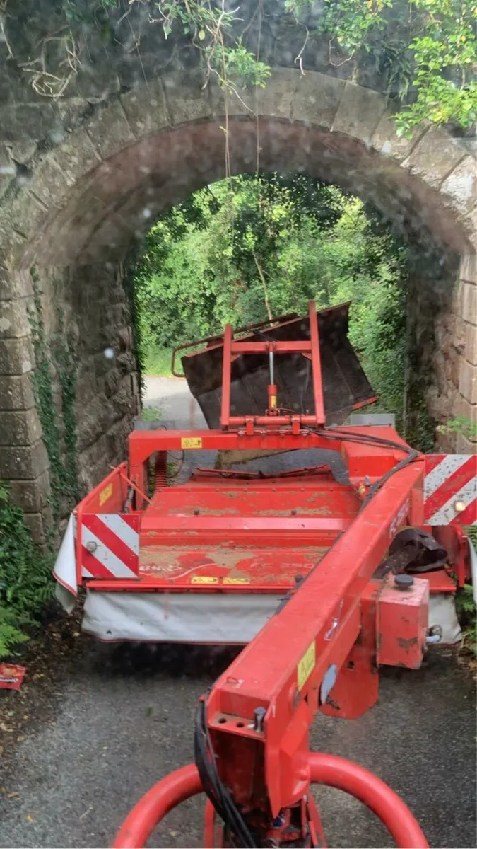 Kuhn mower - Image 1