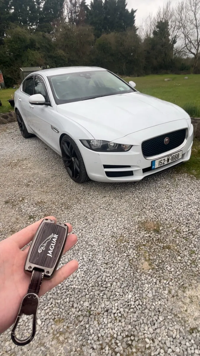 Jaguar XE 2015 2 litre prestige - Image 3