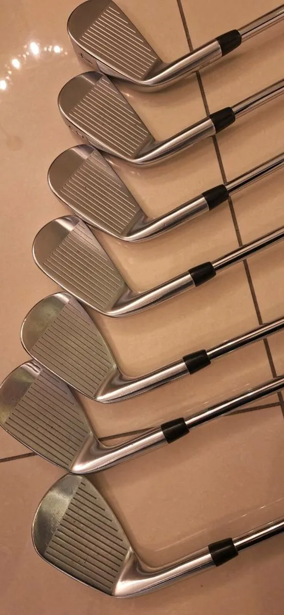 Titlest t150 irons (4-pw) - Image 3
