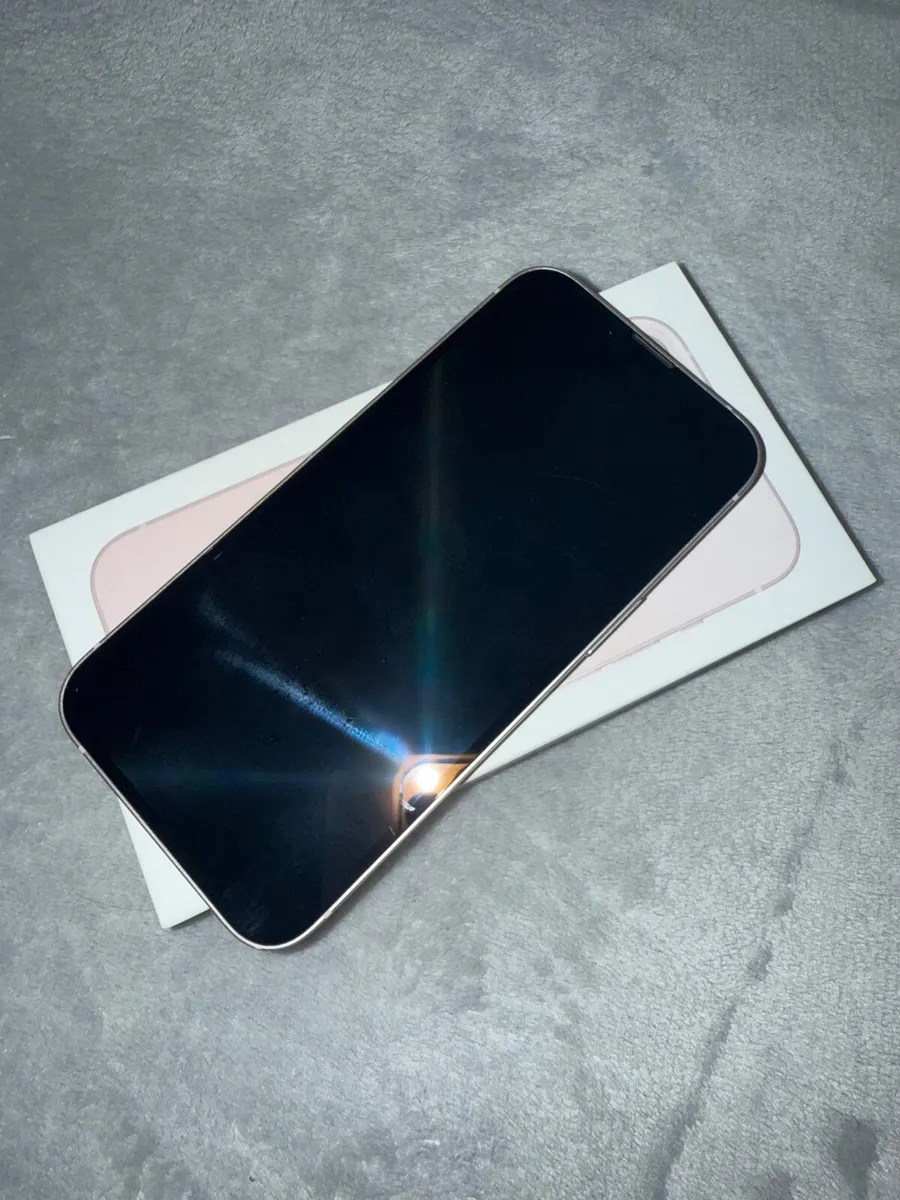 IPhone 13 Pink 128GB - Image 2