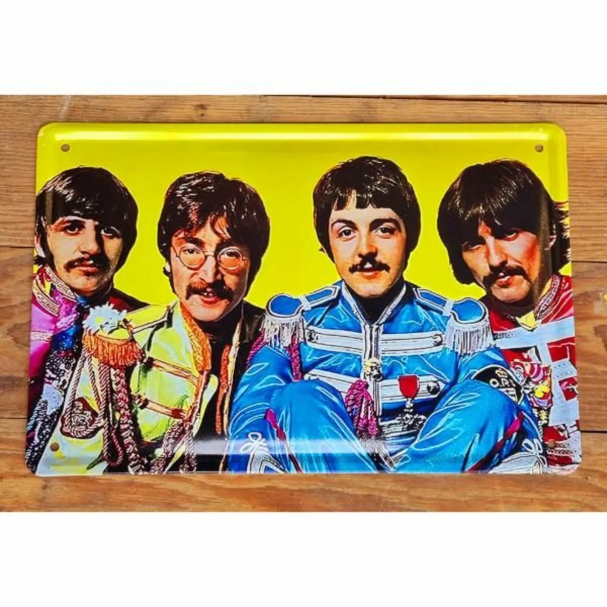 Beatles Yellow HS644