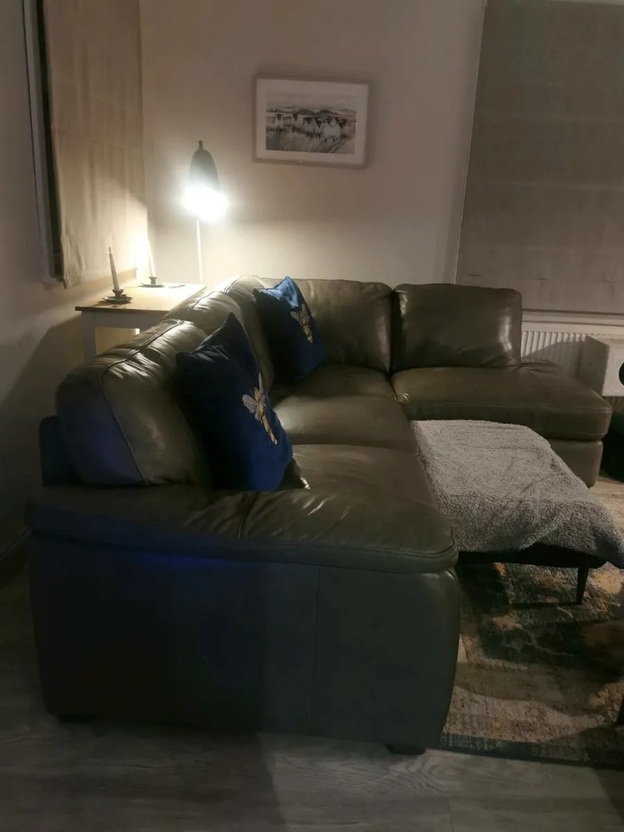 Sofa - Image 2