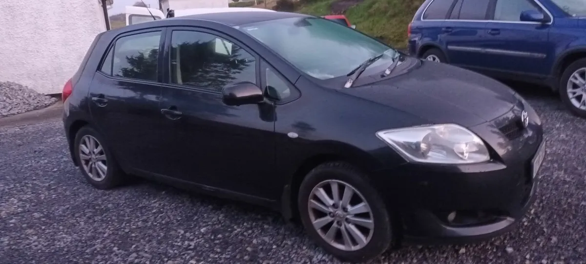 Toyota Auris 2007 - Image 1