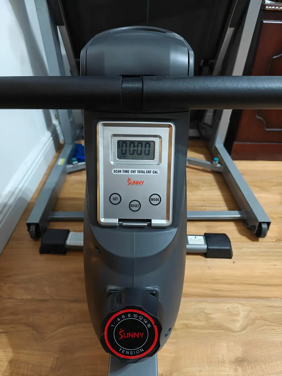 Rowing Machine (Magnetic) - Image 2